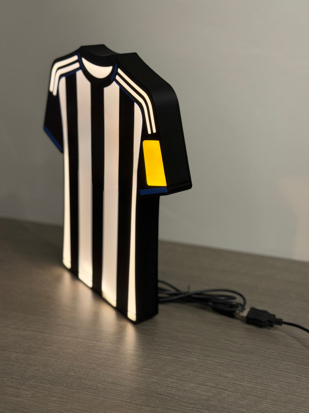 Leeds United Football T-Shirt LED Light Box